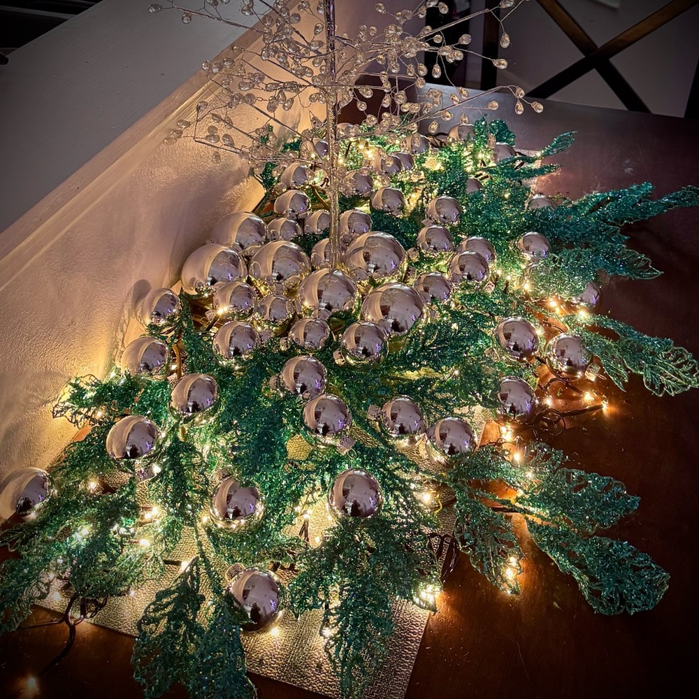 Set 51 Silver Glass Krebs Ornaments
